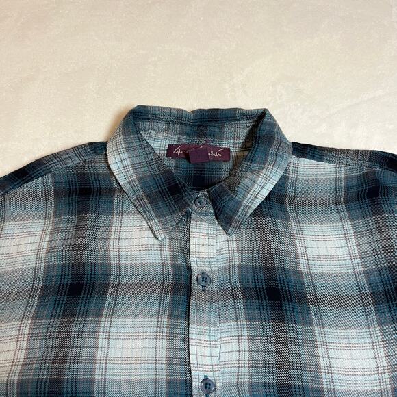 Gloria Vanderbilt Plaid Lightweight Button Up Shirt Size L Roll Tab Relaxed Fit - Picture 3 of 8